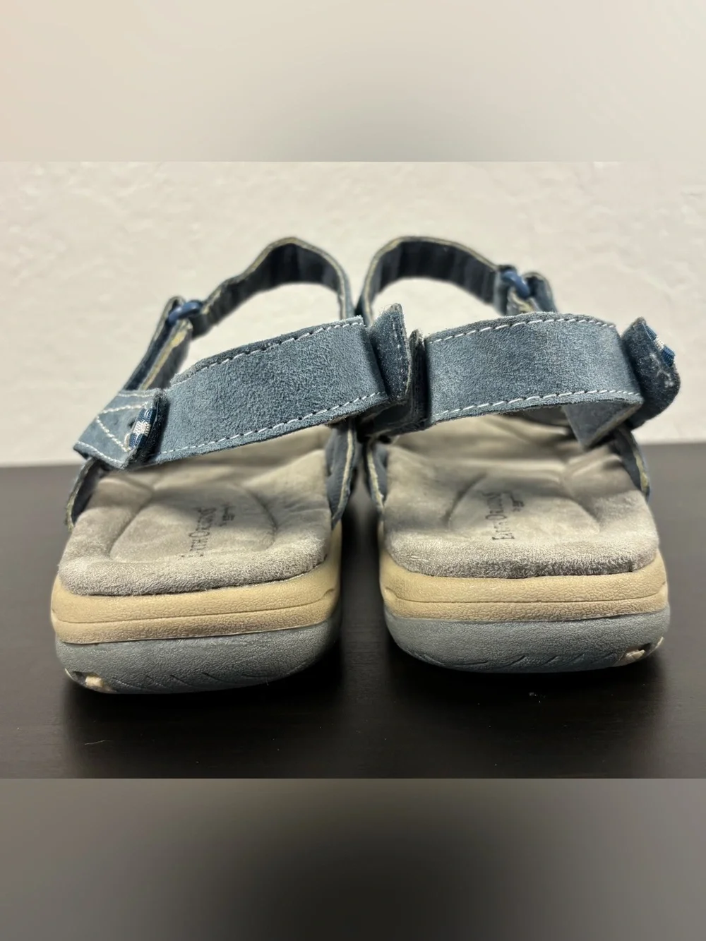 Earth Origins Light Blue Suede Comfort Casual Sandals Leather Straps Hiking